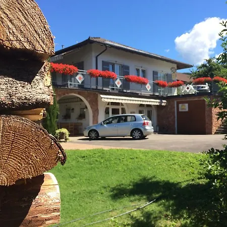 Agritur Casamela Lantgård Taio