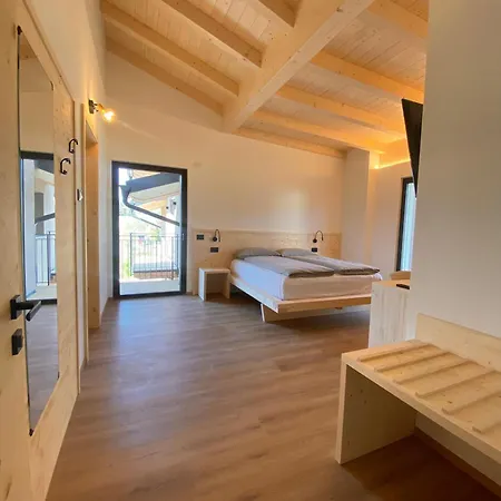 Agritur Casamela Farm stay *