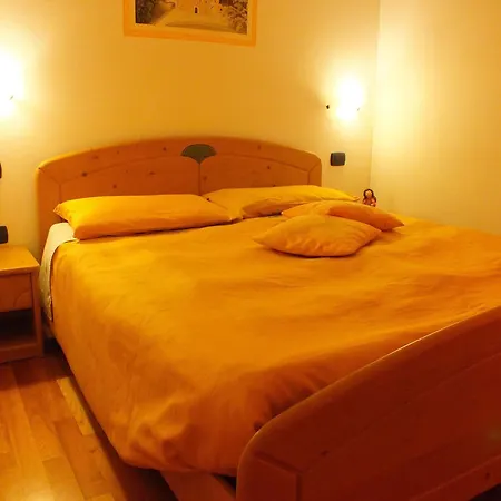 Agritur Casamela * Taio