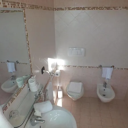 Agritur Casamela Lantgård Taio