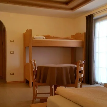 Agritur Casamela Farm stay Taio